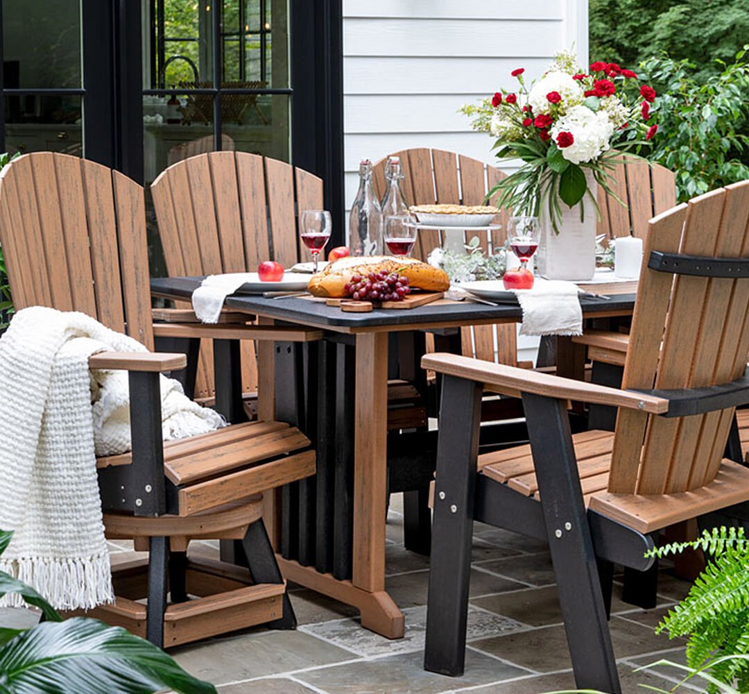 6339e802ab4d883d14178c0f_furniture-LL_BistroChairs_96DiningTable